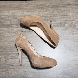Nine West suede nude court heels